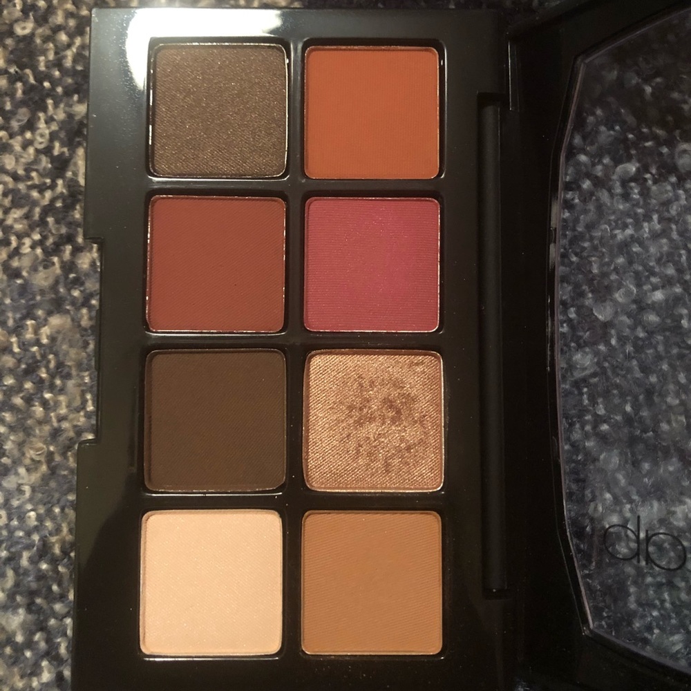 Collab Beauty Palette Pro Eyeshadow Palette